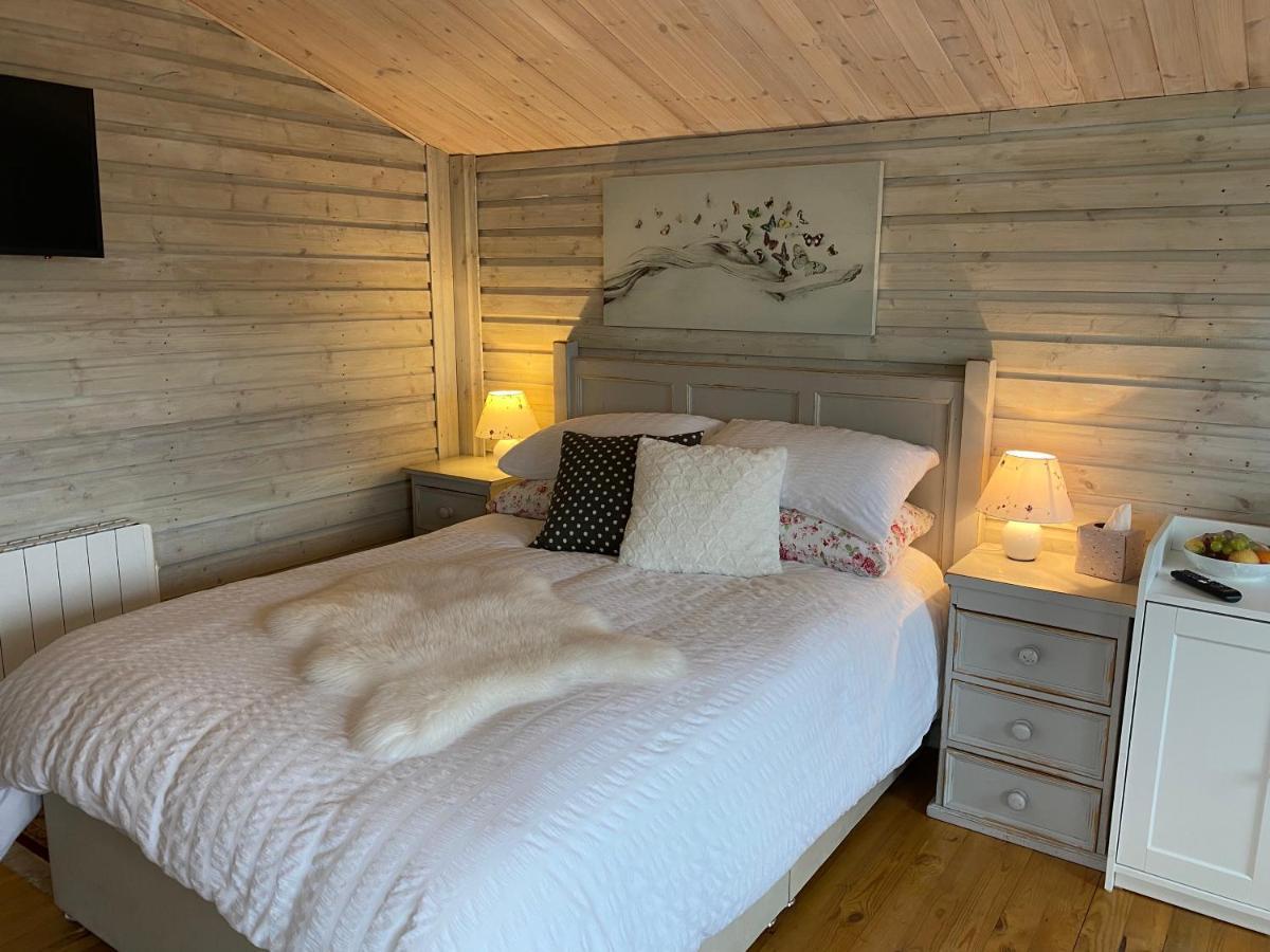 Adorable Cabin In The Countryside Laois Esterno foto